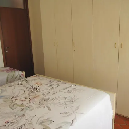 Pineta Marina Apartman *